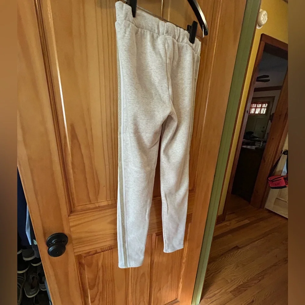 GAP Kids cream colored, gold stripped‎ pants